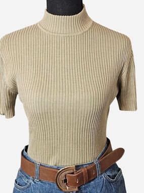 Vintage Clio Silk Ribbed Mock-Neck Short Sleeve Top in Tan Beige